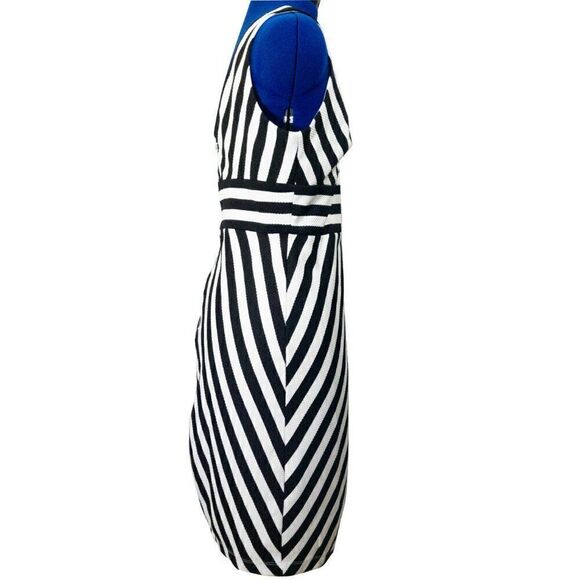 Bisou Bisou Michele Bokbot Size 10 White and Black - Picture 4 of 4